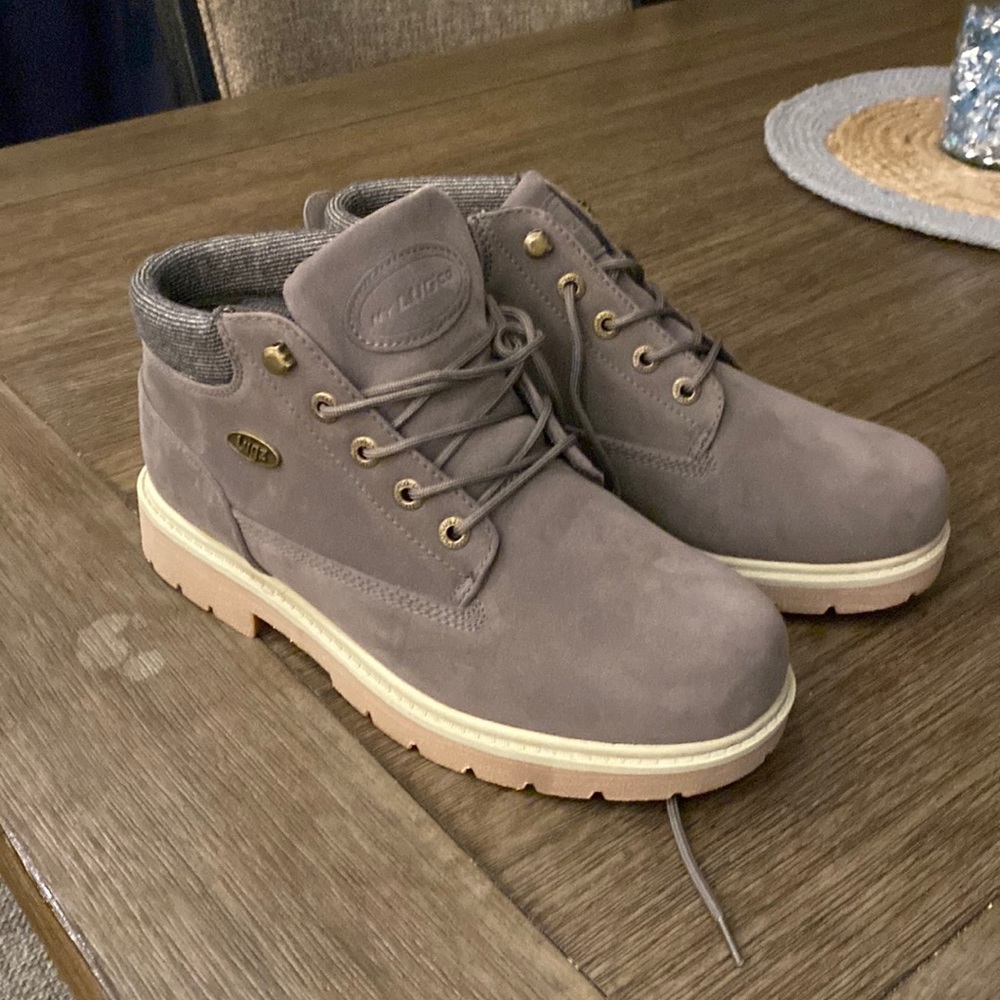 Brand new without Box Womens Lugs Boots Size 11